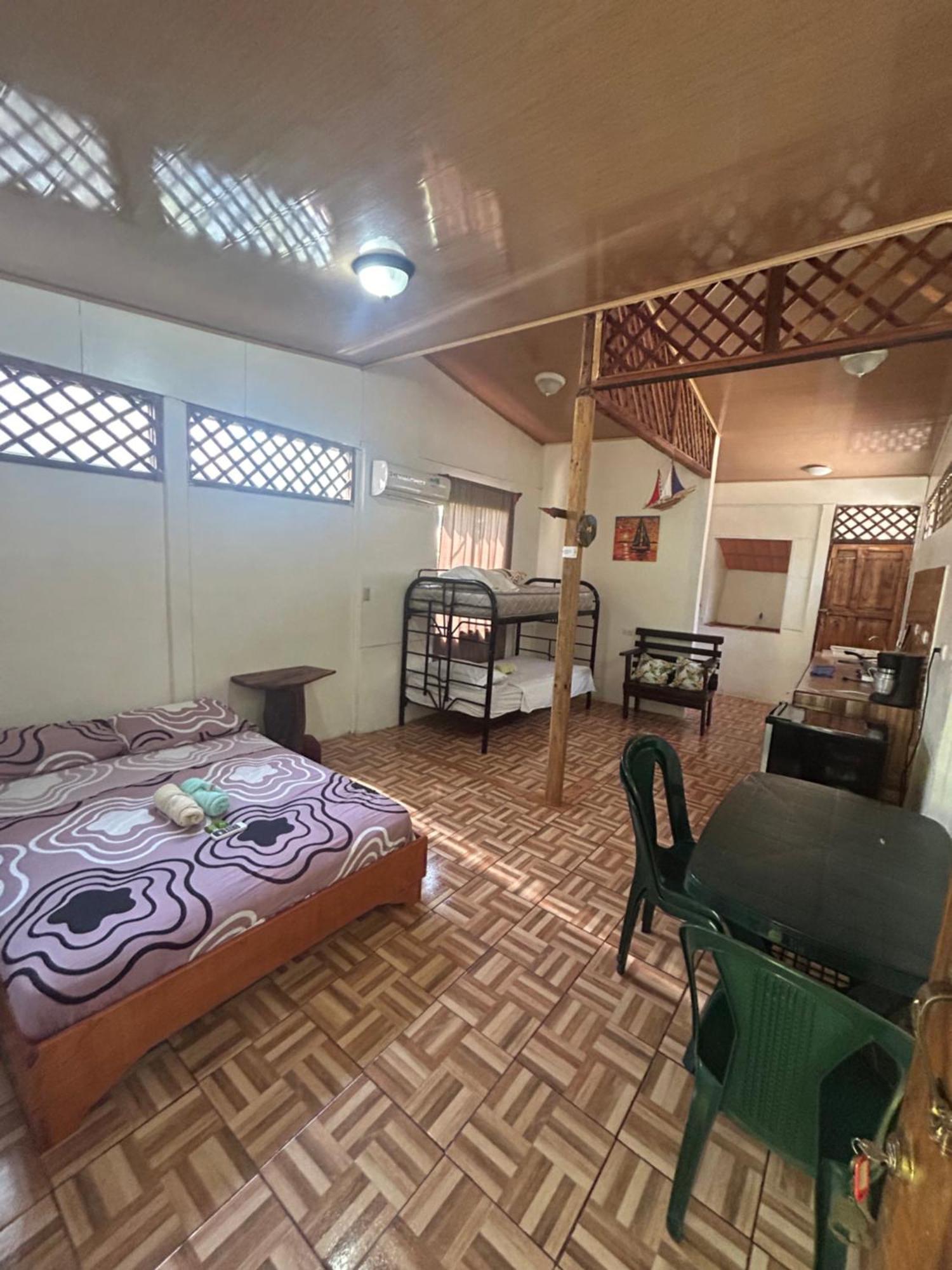 Ballena Oasis Homes & Glamping Увіта Екстер'єр фото