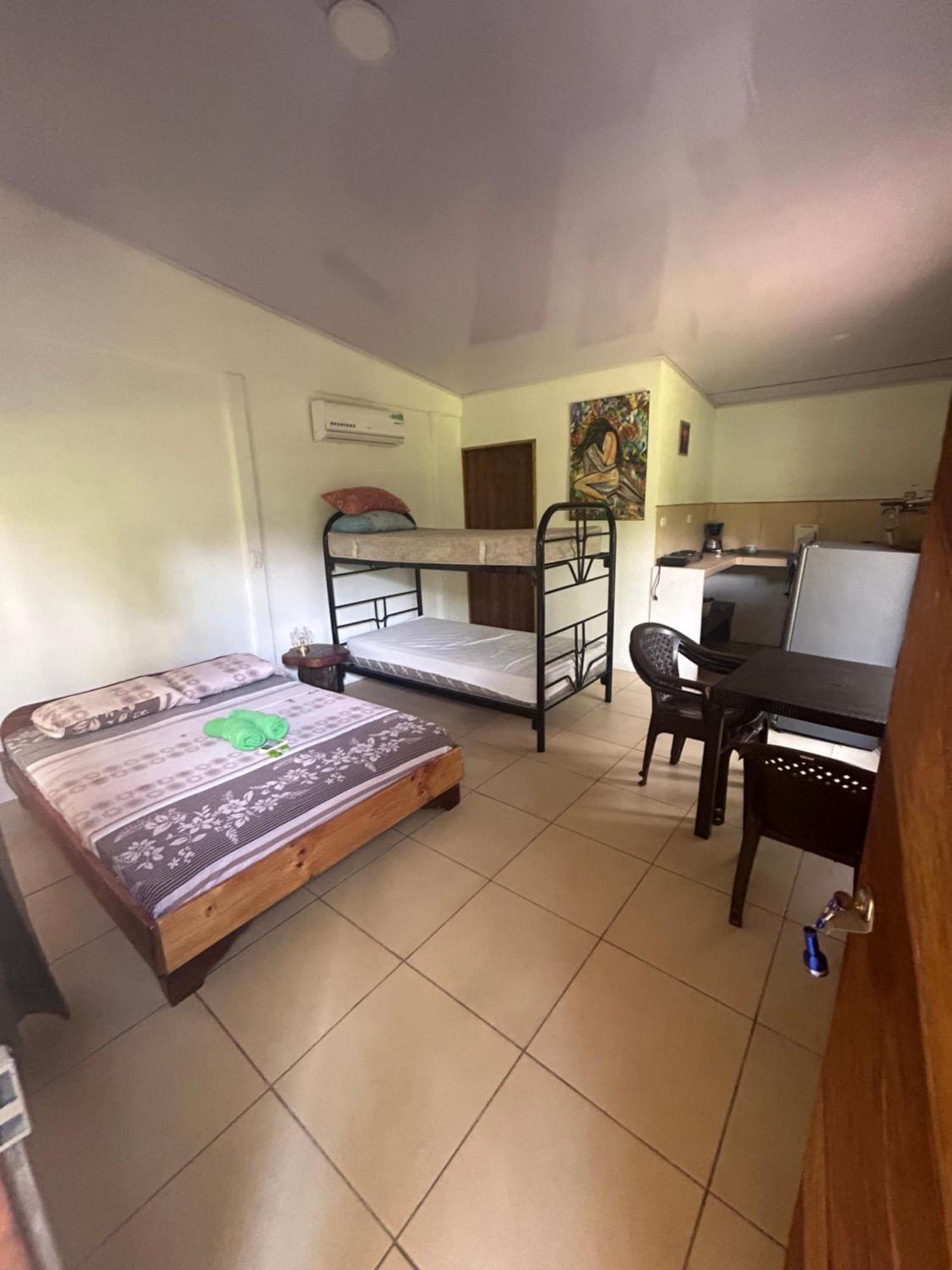 Ballena Oasis Homes & Glamping Увіта Екстер'єр фото